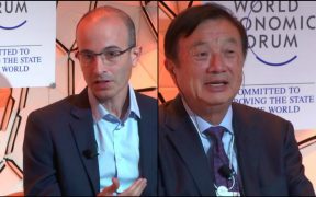 Yuval Harari, historiador, e Ren Zhengfei, fundador e CEO da Huawei