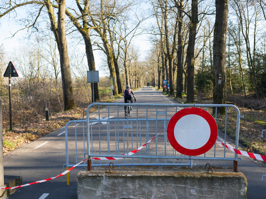 Fronteira da Bélgica com Holanda fechada